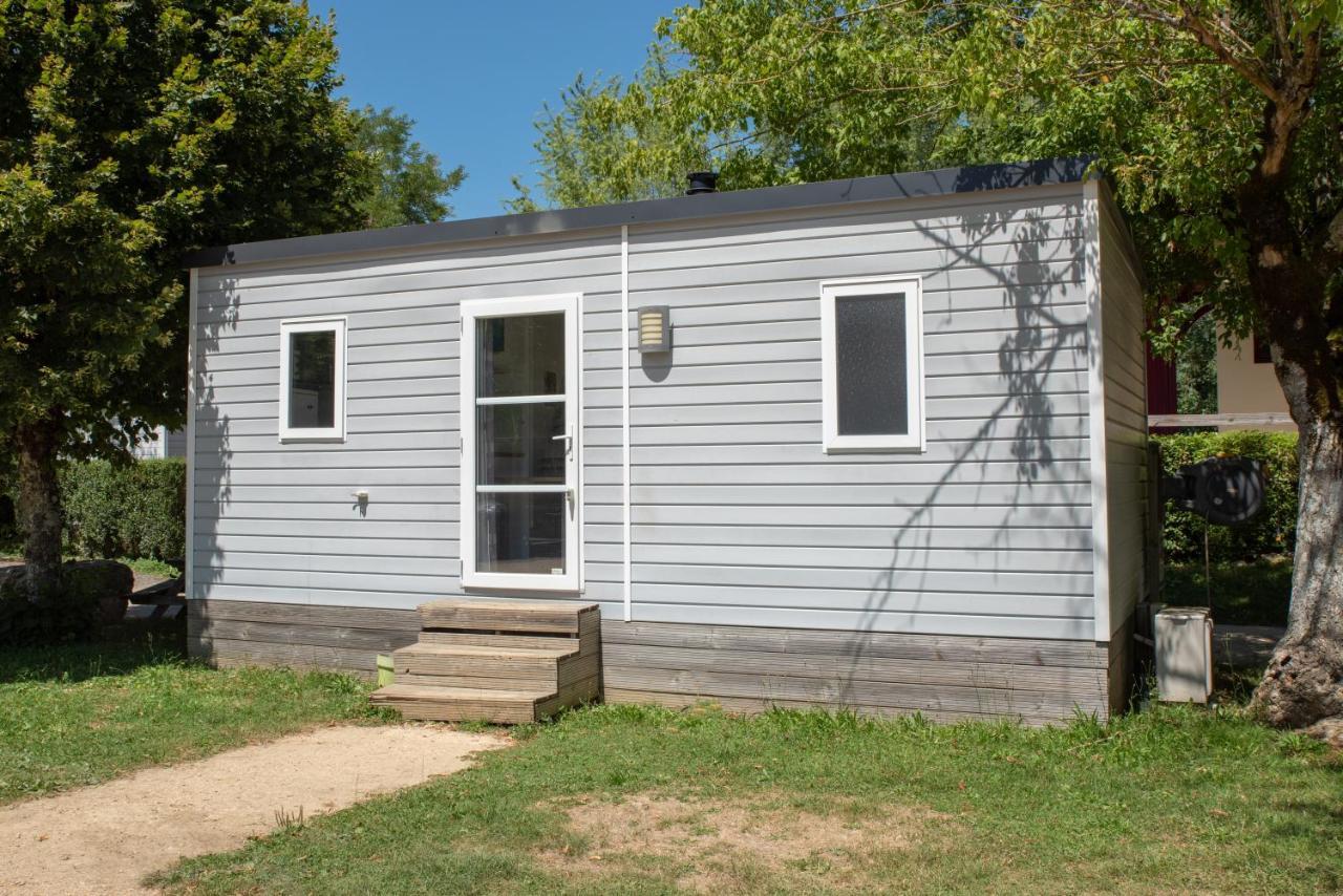 Camping Du Sevron Saint-Etienne-du-Bois  Kültér fotó