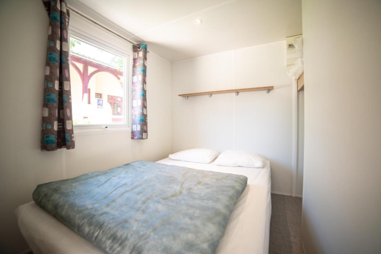 Camping Du Sevron Saint-Etienne-du-Bois  Kültér fotó