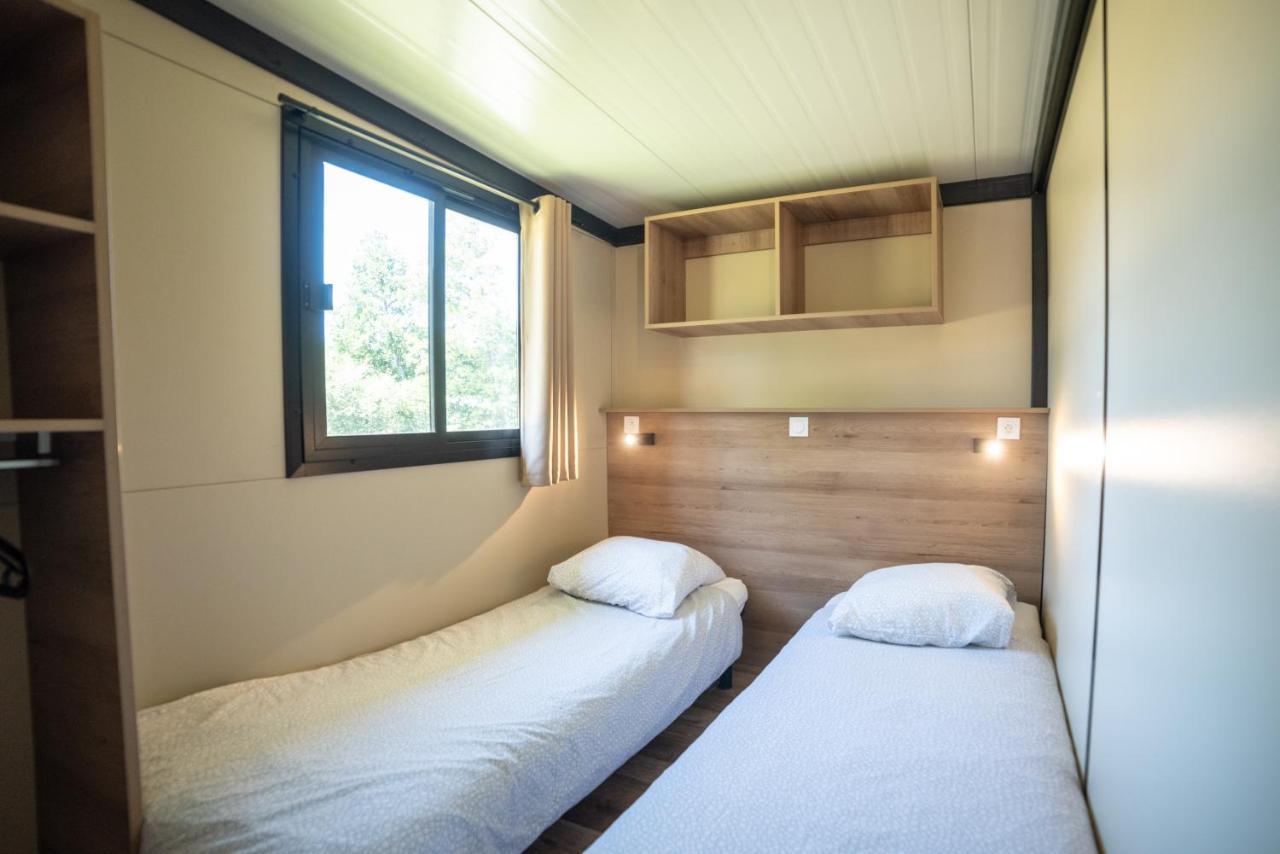Camping Du Sevron Saint-Etienne-du-Bois  Kültér fotó