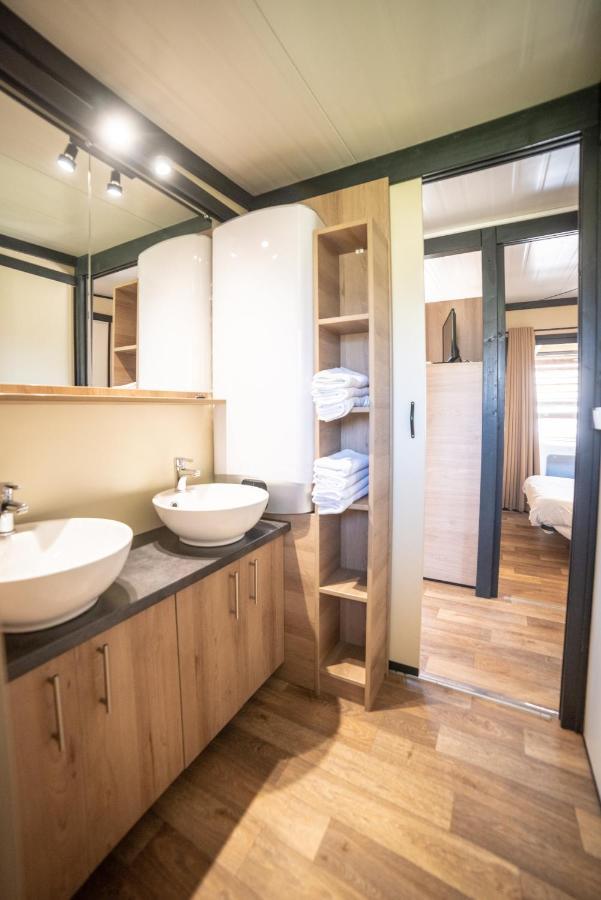 Camping Du Sevron Saint-Etienne-du-Bois  Kültér fotó